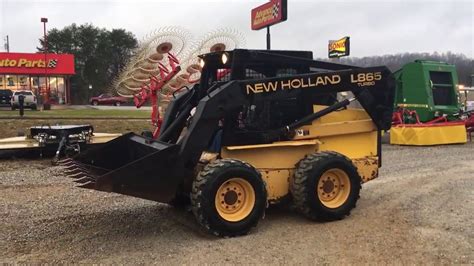 New Holland L865, LX865, LX885, LX985 Skid Steer Loader 